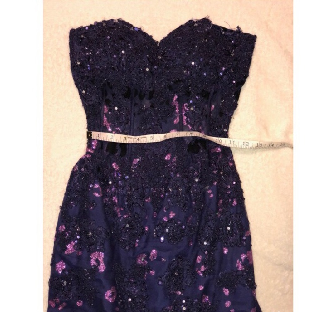 Jovani Prom Gown - Picture 4 of 7
